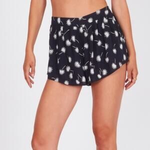 Amuse Society Mojito Black Dandelion Floral Flowy Shorts Viscose NWT M